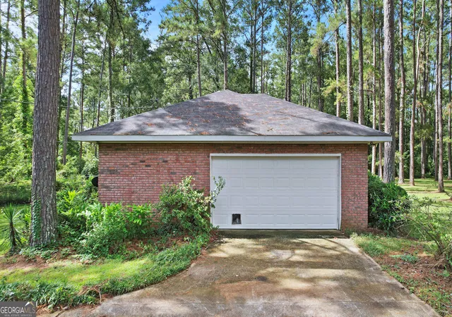 Homes for sale in Albany, GA | 1270 Wadsworth Dr, Albany, GA 31721 | MLS# 10718322
