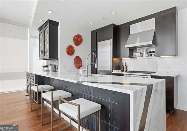 Photo 3 of Condo for sale at 3325 Piedmont Rd NE #1607, Atlanta, GA 30305 | MLS# 10760483 | Listing updated on 2026-06-14