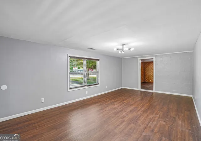 Photo 4 of Single family home for sale at 1042 Main St, Whitesburg, GA 30185 | MLS# 10741685 | Listing updated on 2026-08-21