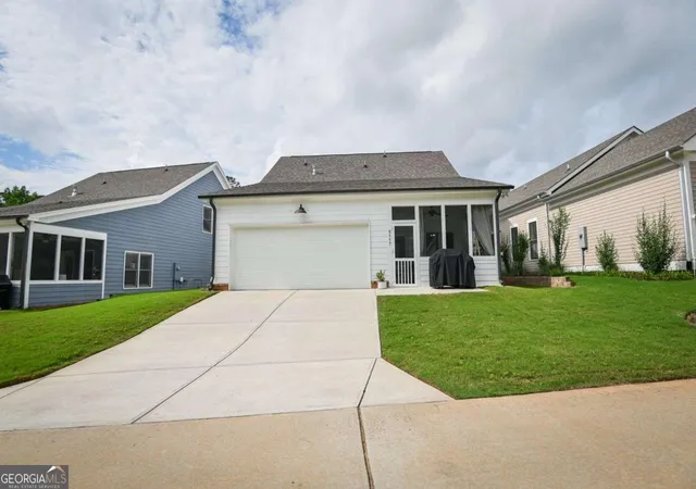 Photo 4 of Single family home for sale at 5117 West Robinson St, Covington, GA 30014 | MLS# 10824837 | Listing updated on 2026-10-06