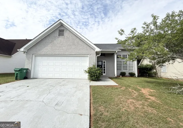 2nd image of 6249 Phillips Lake Wy, Lithonia, GA 30058 | MLS# 10830023