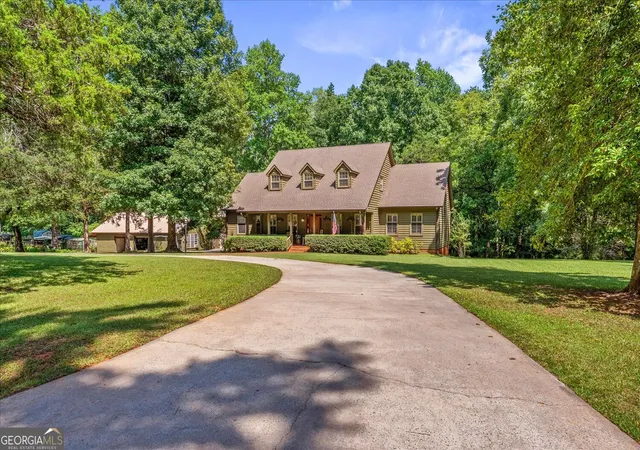 Photo 2 of Single family home for sale at 917 Laprade St, Washington, GA 30673 | MLS# 10828286 | Listing updated on 2026-09-01
