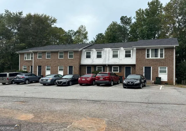 Photo 3 of Multi family home for sale at 180 Chalfont Ln #1-6, Athens, GA 30606 | MLS# 10813999 | Listing updated on 2026-08-11