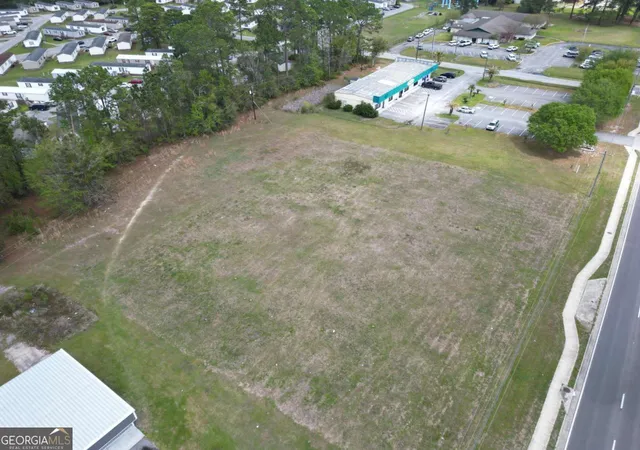 2nd image of 951 Elma G Miles Pkwy, Hinesville, GA 31313 | MLS# 10721560