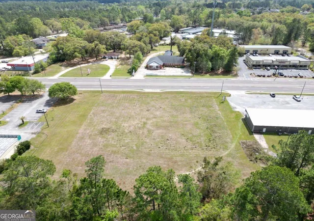 4th image of 951 Elma G Miles Pkwy, Hinesville, GA 31313 | MLS# 10721560