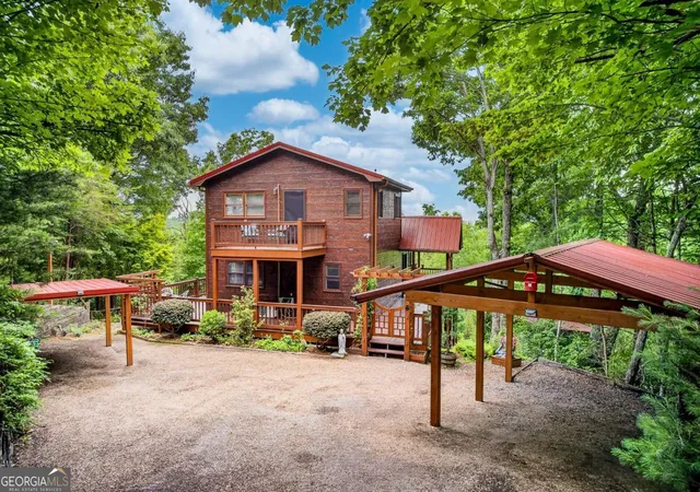 Photo 4 of Single family home for sale at 40 Foxfire Ln #6, Blue Ridge, GA 30513 | MLS# 10780191 | Listing updated on 2026-07-31