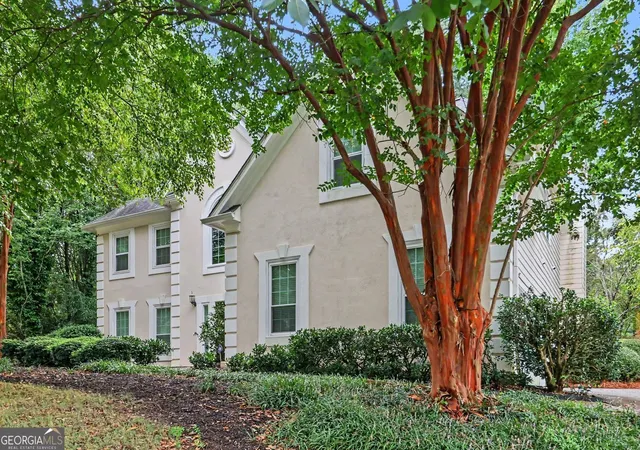 Photo 1 of Single family home for sale at 231 Sunset Hills Dr, Norcross, GA 30071 | MLS# 10835453 | Listing updated on 2026-09-11