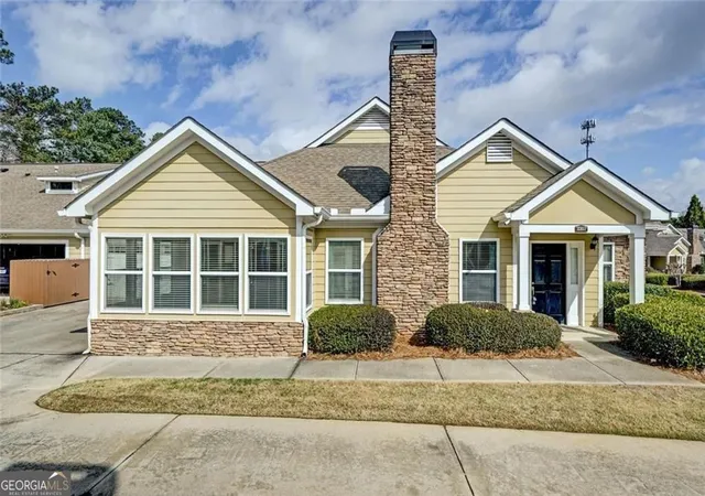 1st image of 2357 Chimney Cottage Cir, Marietta, GA 30066 | MLS# 10786679