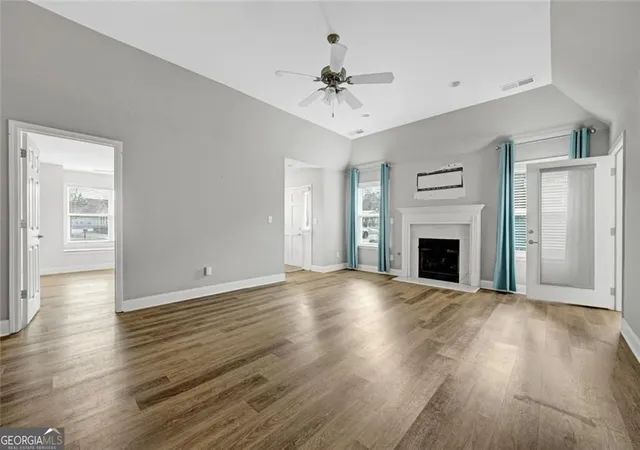 Listing Photo 4 - Condo for sale in building located at 2357 Chimney Cottage Cir, Marietta, GA 30066
