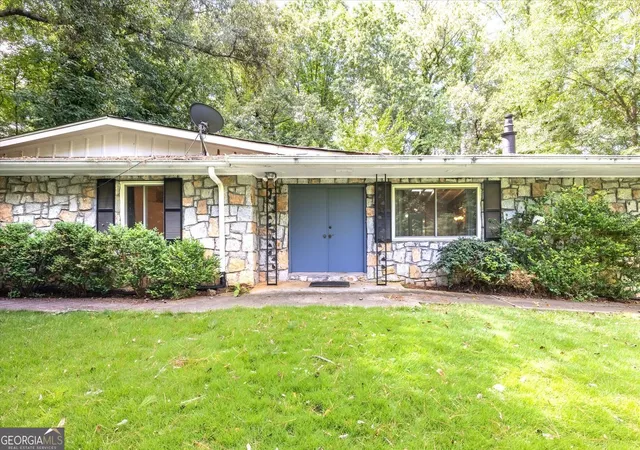 Photo 1 of Sale Pending at 2619 Andover Dr, Atlanta, GA 30360 | MLS# 10809742 | Listing updated on 2026-10-08