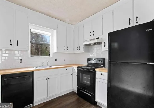 5th image of 271 E Wright St, Winder, GA 30680 | MLS# 10808791