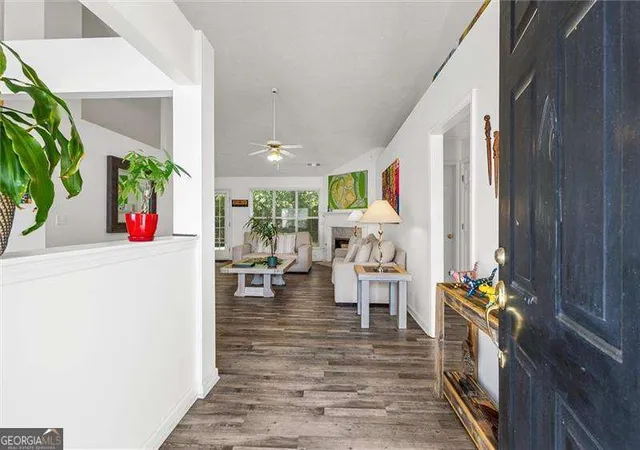 Photo 3 of Single family home for sale at 3325 Ml River Cvs, Buford, GA 30519 | MLS# 10828647 | Listing updated on 2026-09-28