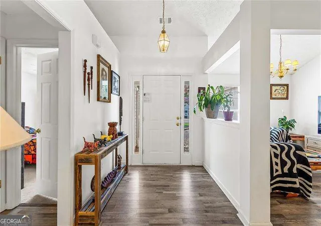 Photo 4 of Single family home for sale at 3325 Ml River Cvs, Buford, GA 30519 | MLS# 10828647 | Listing updated on 2026-09-28