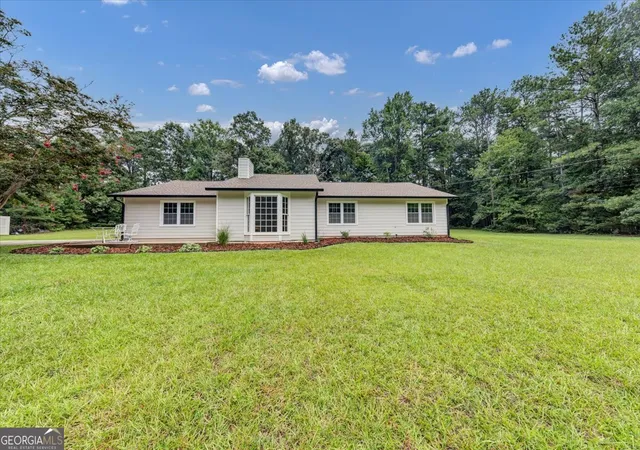 Photo 3 of Single family home for sale at 120 Creekwood Ln, Fayetteville, GA 30214 | MLS# 10817920 | Listing updated on 2026-09-26