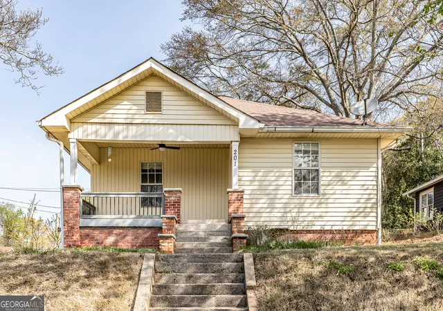 1st image of 201 E 10th St Sw, Rome, GA 30161 | MLS# 10715111