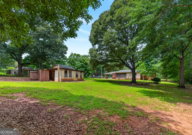 Homes for sale in Lagrange, GA | 150 Glenda Dr, Lagrange, GA 30241 | MLS# 10802111