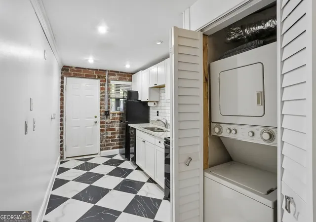 5th image of 24 Daniel St, Atlanta, GA 30312