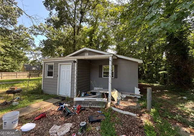 Photo 1 of Single family home for sale at 6366 Gordon St, Lithia Springs, GA 30122 | MLS# 10836032 | Listing updated on 2026-09-13