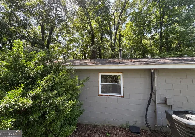 Photo 2 of Single family home for sale at 6366 Gordon St, Lithia Springs, GA 30122 | MLS# 10836032 | Listing updated on 2026-09-13