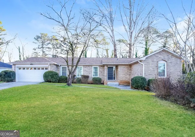 Photo 1 of Single family home for sale at 282 Somerset Ct, Lawrenceville, GA 30044 | MLS# 10818006 | Listing updated on 2026-09-08