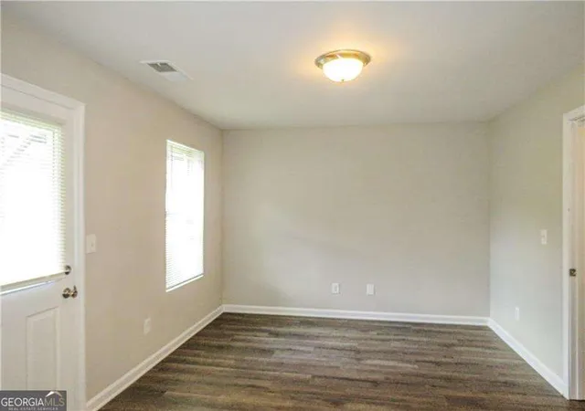 Photo 4 of Townhouse for sale at 6399 Redan Sq, Lithonia, GA 30058 | MLS# 10817023 | Listing updated on 2026-09-23