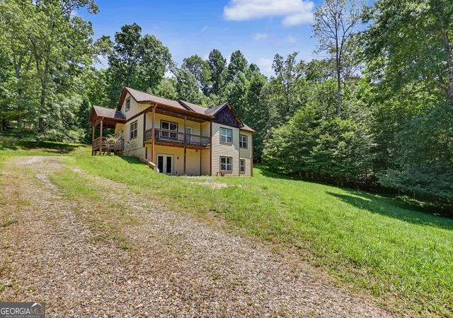 Photo 3 of Single family home for sale at 2057 Gallatin Rd, Young Harris, GA 30582 | MLS# 10790800 | Listing updated on 2026-08-31