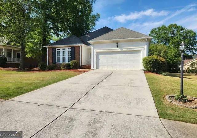 Homes for sale in Fayetteville, GA | 160 Fenwyck Commons, Fayetteville, GA 30214 | MLS# 10804757