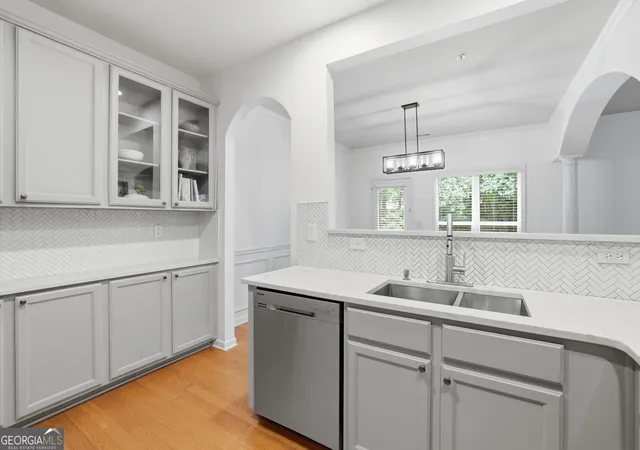Photo 1 of Townhouse for sale at 969 Brownstone Ln #18, Marietta, GA 30008 | MLS# 10806541 | Listing updated on 2026-08-19