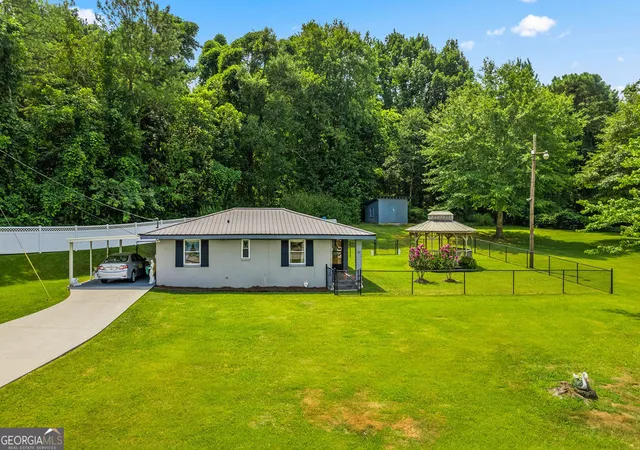 3rd image of 2309 Old Cedartown Rd Se, Lindale, GA 30147 | MLS# 10804238