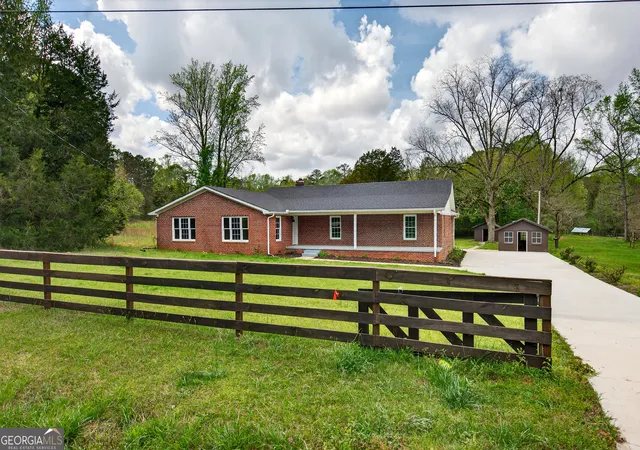 Photo 1 of Sale Pending at 7142 Hamilton Rd, Pine Mountain, GA 31822 | MLS# 10801100 | Listing updated on 2026-09-03