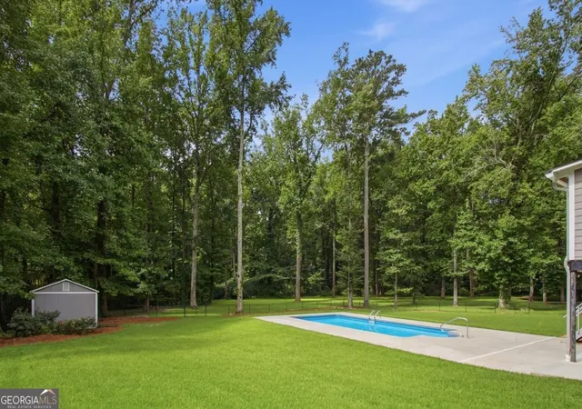 Photo 3 of Single family home for sale at 2033 Hessian Ct, Stone Mountain, GA 30087 | MLS# 10825254 | Listing updated on 2026-09-25