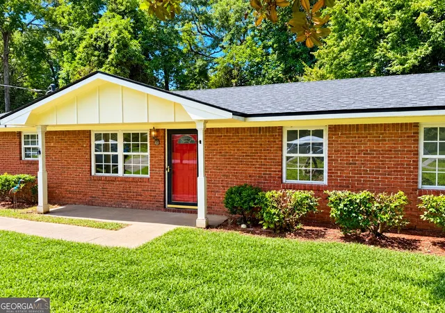 2nd image of 506 Windsor Dr, Manchester, GA 31816 | MLS# 10824786