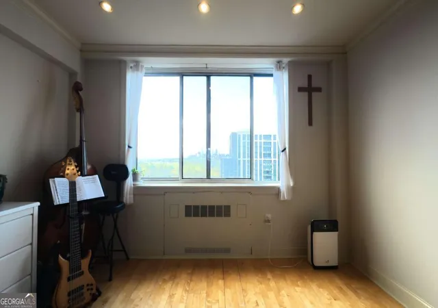 Photo 3 of Condo for sale at 2479 Peachtree Rd Ne #1306, Atlanta, GA 30305 | MLS# 10711493 | Listing updated on 2026-09-14