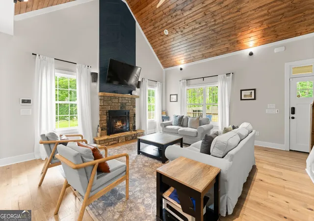 Photo 3 of Single family home for sale at 1320 Preacher Campbell Rd, Clarkesville, GA 30523 | MLS# 10777977 | Listing updated on 2026-06-18