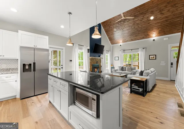 Photo 4 of Single family home for sale at 1320 Preacher Campbell Rd, Clarkesville, GA 30523 | MLS# 10777977 | Listing updated on 2026-06-18