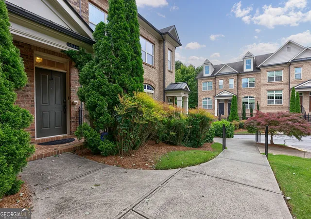 1st image of 7510 Stoneridge Dr, Atlanta, GA 30328 | MLS# 10778161