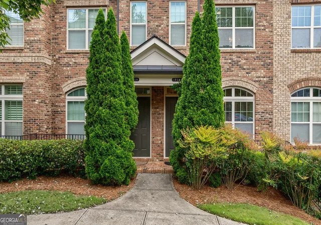 2nd image of 7510 Stoneridge Dr, Atlanta, GA 30328 | MLS# 10778161