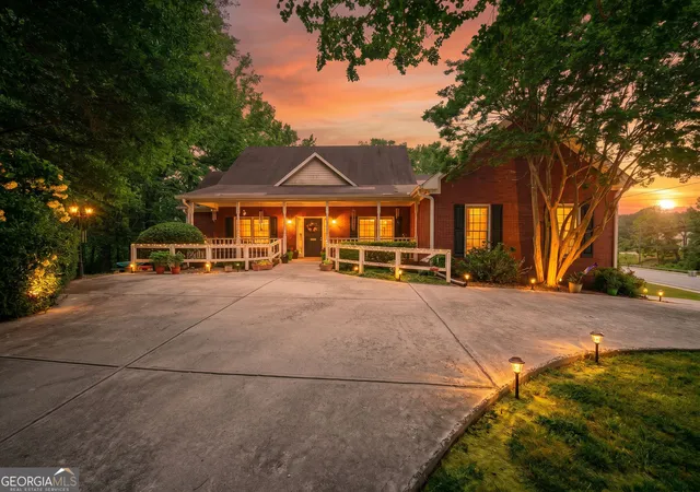 2nd image of 5030 Pine Mountain Rd Nw, Kennesaw, GA 30152 | MLS# 10741839