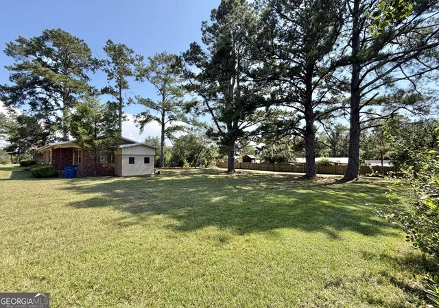 Photo 3 of Single family home for sale at 36 Strozier St, Mcrae Helena, GA 31055 | MLS# 10831781 | Listing updated on 2026-09-07
