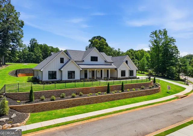 Photo 2 of Single family home for sale at 1534 Red Cedar Rd, Commerce, GA 30530 | MLS# 10715094 | Listing updated on 2026-09-10