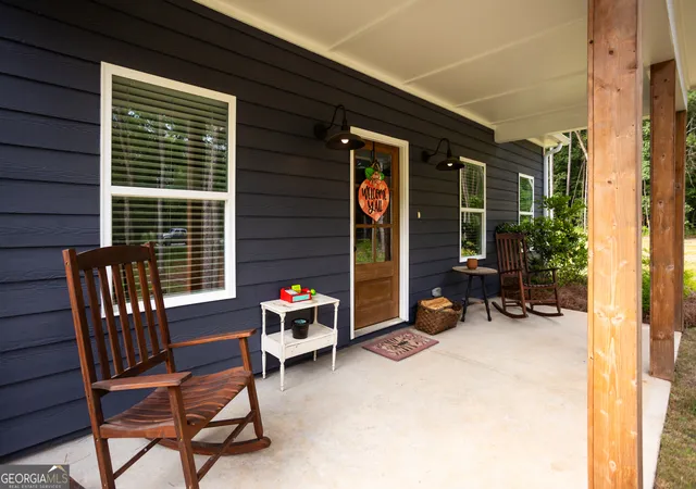 3rd image of 970 Jackson Lake Rd, Mansfield, GA 30055 | MLS# 10796717