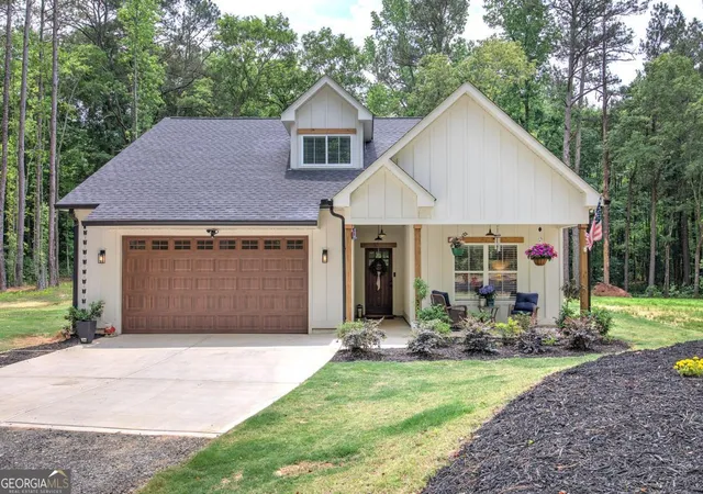 1st image of 4142 Lovvorn Rd, Carrollton, GA 30117 | MLS# 10769350