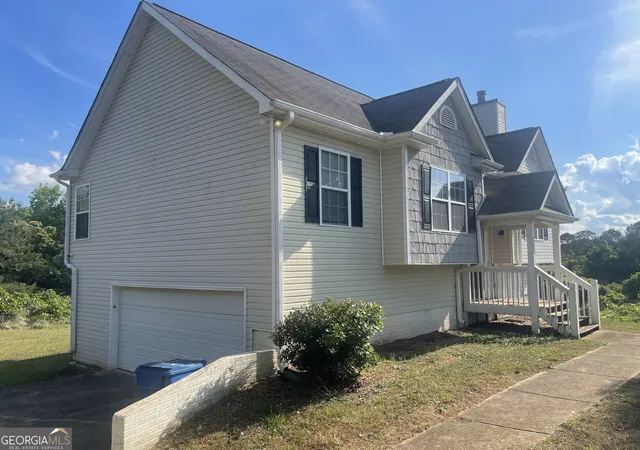 2nd image of 6 Hastings Court, Lagrange, GA 30240 | MLS# 10742215