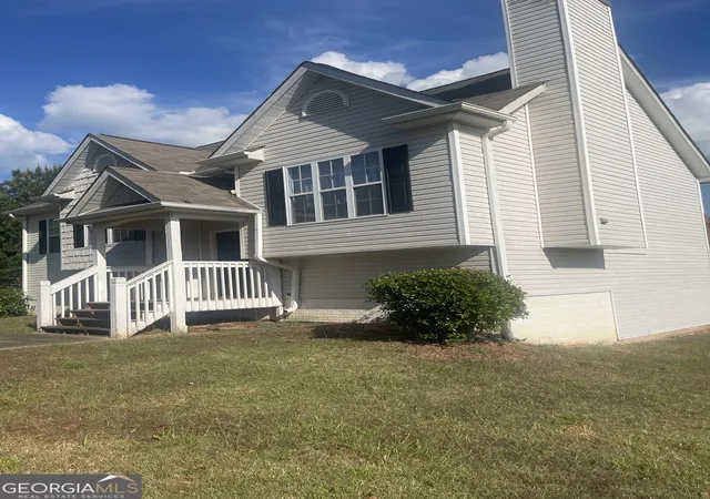 Photo 4 of Single family home for sale at 6 Hastings Court, Lagrange, GA 30240 | MLS# 10742215 | Listing updated on 2026-08-24
