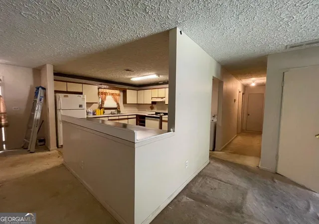 Photo 3 of Single family home for sale at 2177 Jonathan Ave, Lithonia, GA 30058 | MLS# 10800112 | Listing updated on 2026-07-28