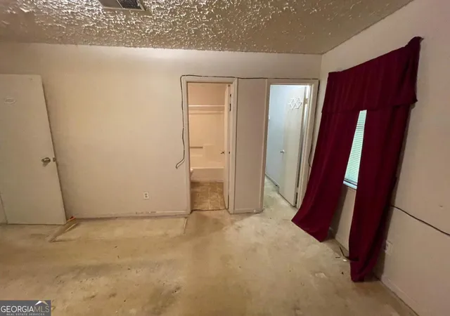 Photo 4 of Single family home for sale at 2177 Jonathan Ave, Lithonia, GA 30058 | MLS# 10800112 | Listing updated on 2026-07-28