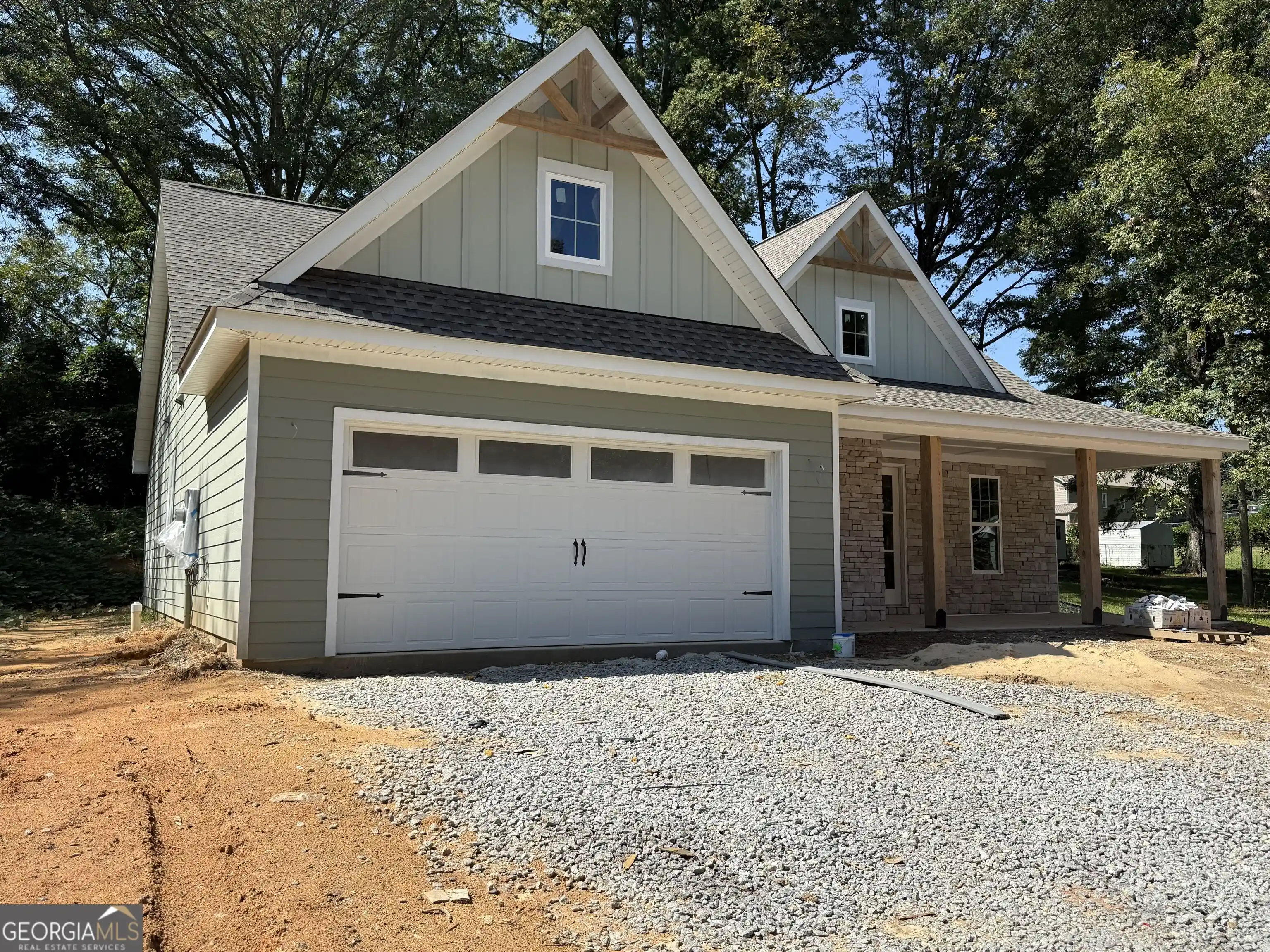 Photo 1 of Single family home for sale at 404 Walker St, Villa Rica, GA 30180 | MLS# 10851178 | Listing updated on 2026-10-26