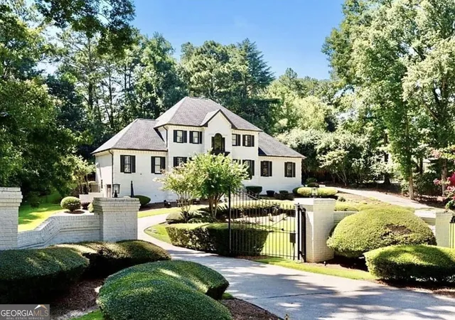 Photo 1 of Mansion for sale at 4576 Ridgegate Dr, Duluth, GA 30097 | MLS# 10833679 | Listing updated on 2026-09-18