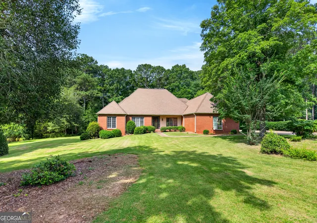 1st image of 413 Ashford Cir, Lagrange, GA 30240 | MLS# 10795132