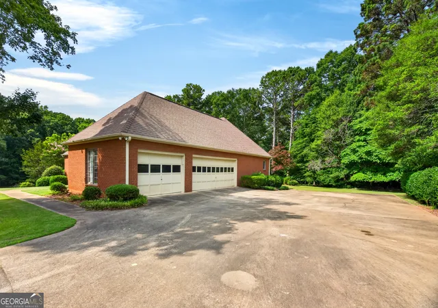 4th image of 413 Ashford Cir, Lagrange, GA 30240 | MLS# 10795132